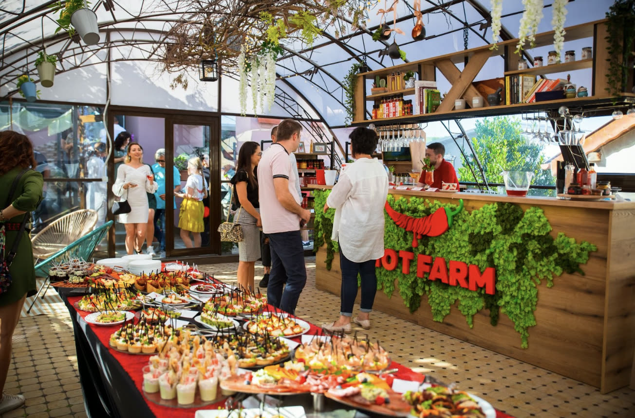 Hot Farm product range